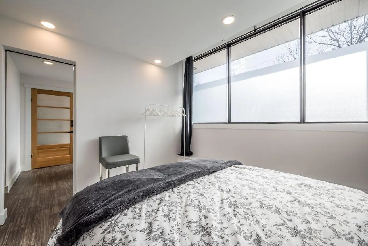 Modern Contemporary 2 Bedroom Suite Halifax 0*,  Canada